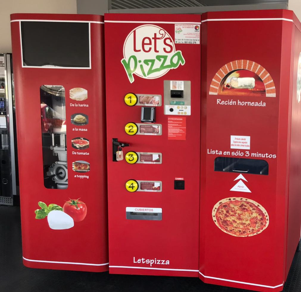 Smart Pizza Vending Machine for 24/7 Commercial 2 Smart Pizza Vending Machine touchscreen interface 32 inch