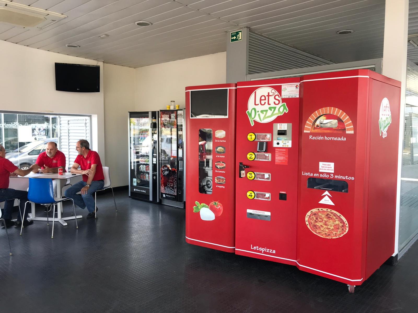 Pizza vending machine in Spanish urban setting